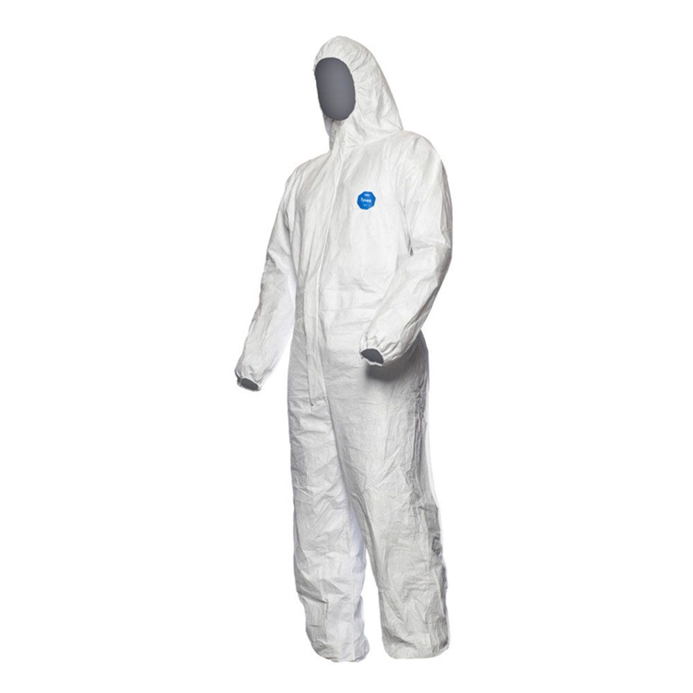 DuPont Tyvek APX 400 Overall in Weiß mit Kapuze, Schrägansicht an einer Puppe
